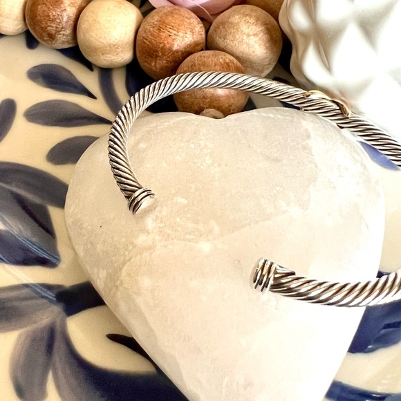 David Yurman X Classic Cable Station Bracelet in Sterling Silver & 18K Rose Gold - Picture 5 of 14